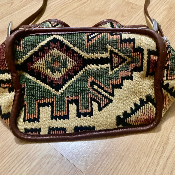 Vintage Western Embroidered Purse with Leather Trim - Picture 3 of 9